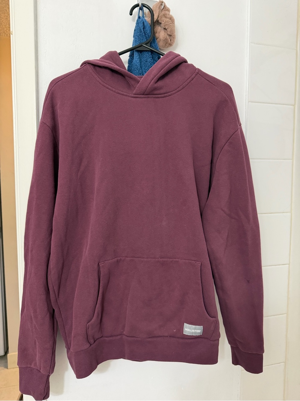 Hollister Pullover Hoodie
